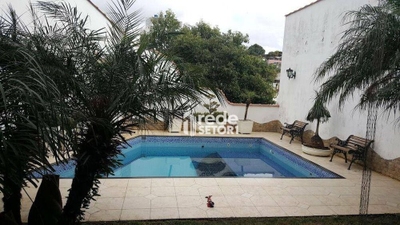 Casa, 3 quartos, 338 m² - Foto 2