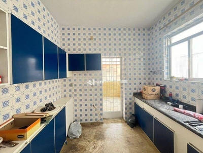 Casa, 3 quartos, 238 m² - Foto 3