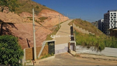 Loteamento e Condomínio, 301 m² - Foto 2