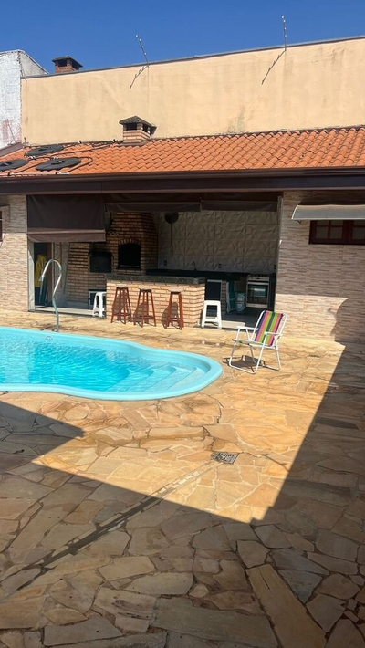 Casa, 3 quartos, 145 m² - Foto 2