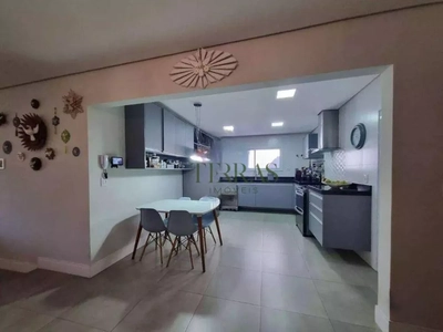 Casa, 3 quartos, 285 m² - Foto 2