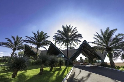 Loteamento e Condomínio, 1000 m² - Foto 1