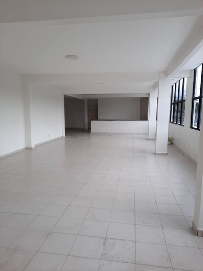 Loja-Salão, 150 m² - Foto 1