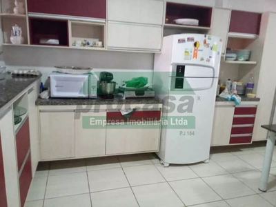 Casa, 3 quartos, 250 m² - Foto 2