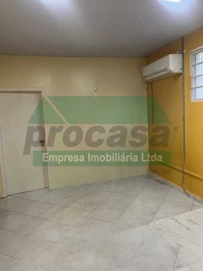 Casa, 2 quartos, 211 m² - Foto 1