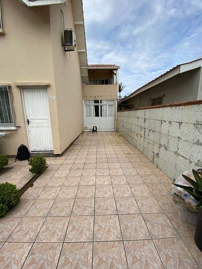 Casa, 3 quartos, 50 m² - Foto 2