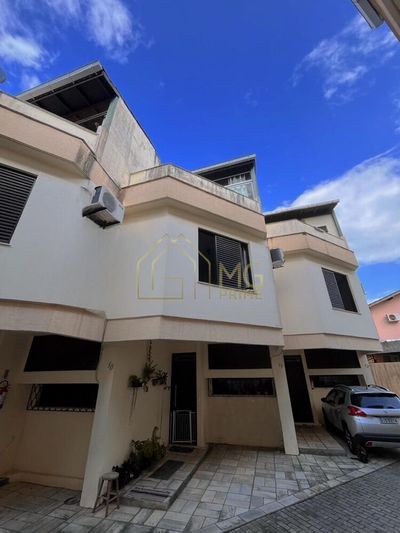 Casa, 3 quartos, 90 m² - Foto 1