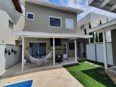 Casa, 3 quartos, 300 m² - Foto 1