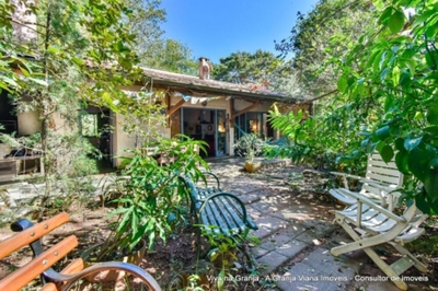 Casa, 4 quartos, 230 m² - Foto 1