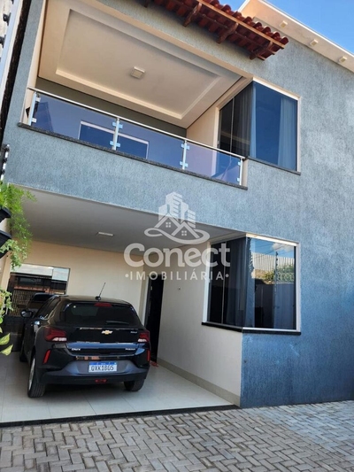 Apartamento, 3 quartos, 200 m² - Foto 1