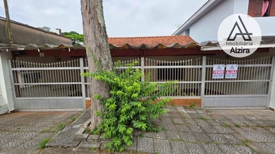 Casa, 3 quartos, 249 m² - Foto 1