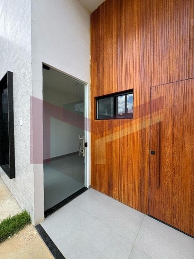 Casa, 3 quartos, 70 m² - Foto 1