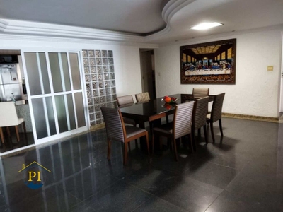 Apartamento, 3 quartos, 190 m² - Foto 1