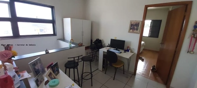 Casa, 6 quartos, 315 m² - Foto 2