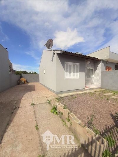 Casa, 2 quartos, 45 m² - Foto 1