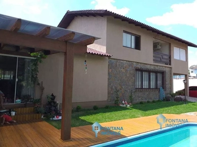 Casa, 4 quartos, 320 m² - Foto 1