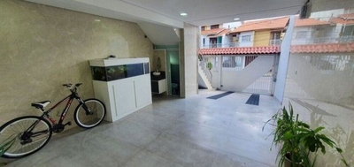 Sobrado, 3 quartos, 252 m² - Foto 3