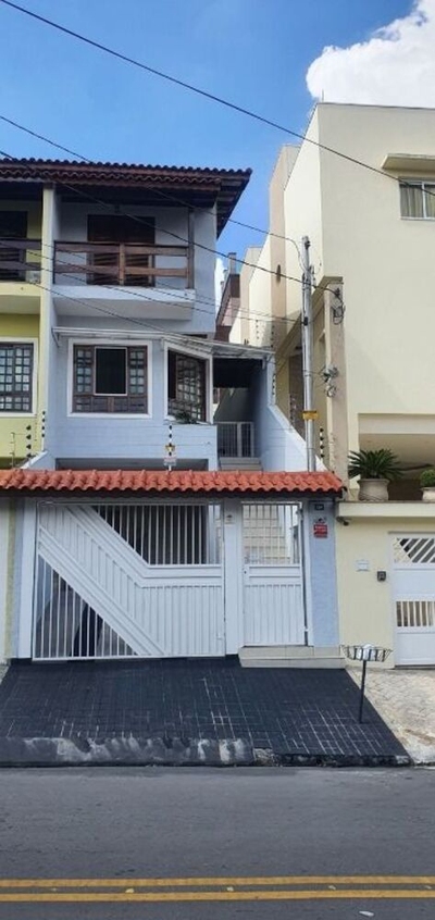 Sobrado, 3 quartos, 252 m² - Foto 1
