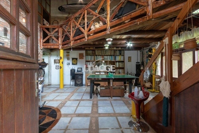 Casa, 4 quartos, 380 m² - Foto 1