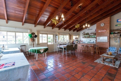 Casa, 4 quartos, 436 m² - Foto 1