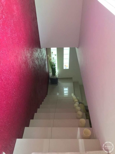 Sobrado, 3 quartos, 268 m² - Foto 2