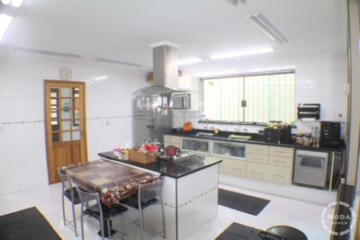 Sobrado, 3 quartos, 300 m² - Foto 1