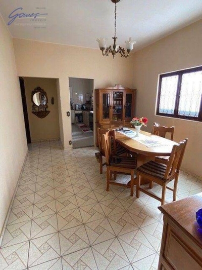 Casa, 3 quartos, 220 m² - Foto 2