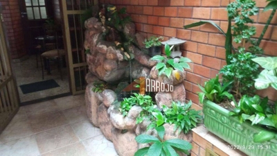 Sobrado, 2 quartos, 236 m² - Foto 1