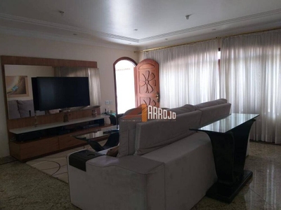 Casa, 3 quartos, 227 m² - Foto 1