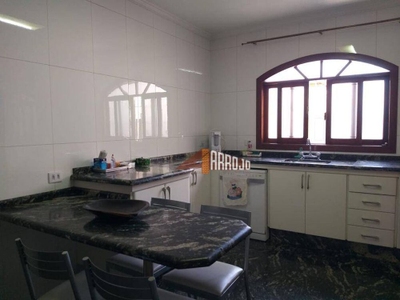 Casa, 3 quartos, 227 m² - Foto 4