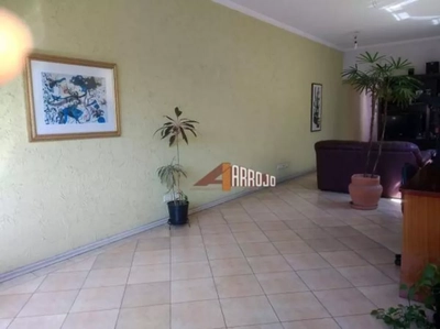 Sobrado, 3 quartos, 268 m² - Foto 2