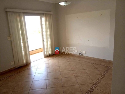 Casa, 3 quartos, 223 m² - Foto 2