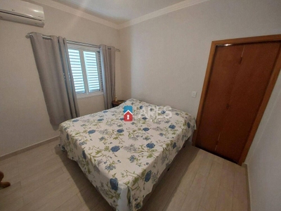 Casa, 4 quartos, 205 m² - Foto 2