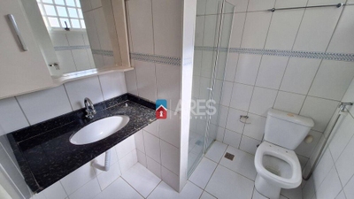 Casa, 3 quartos, 198 m² - Foto 2