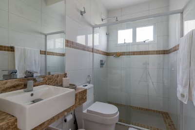 Casa, 5 quartos, 381 m² - Foto 1