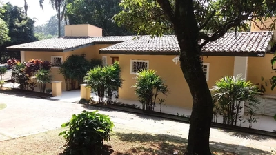 Casa, 4 quartos, 2070 m² - Foto 1