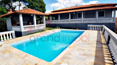 Chácara, 3 quartos, 1000 m² - Foto 1