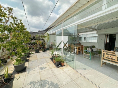 Apartamento, 3 quartos, 220 m² - Foto 2