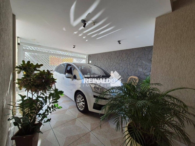 Casa, 3 quartos, 237 m² - Foto 3