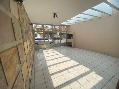 Casa, 3 quartos, 150 m² - Foto 2