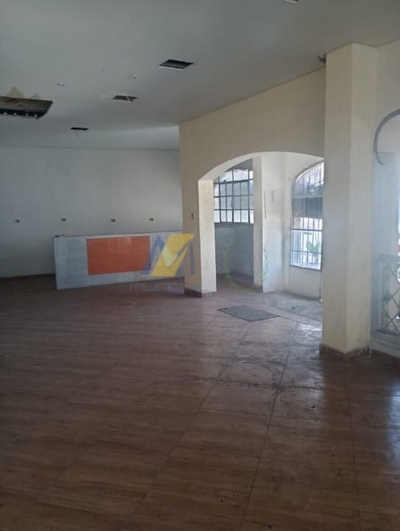 Loja-Salão, 320 m² - Foto 1