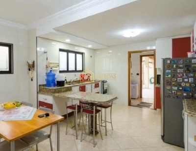 Sobrado, 4 quartos, 247 m² - Foto 1