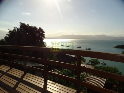 Casa, 4 quartos, 278 m² - Foto 1