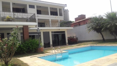Sobrado, 5 quartos, 550 m² - Foto 1
