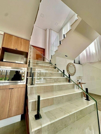 Sobrado, 4 quartos, 305 m² - Foto 4