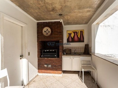 Sobrado, 4 quartos, 305 m² - Foto 1