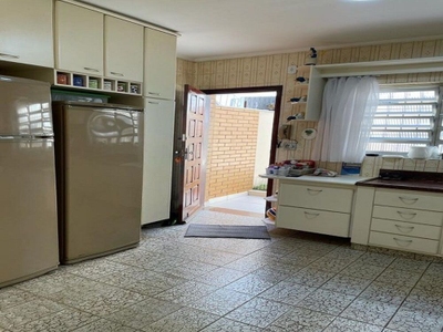 Sobrado, 3 quartos, 205 m² - Foto 2