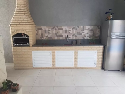 Casa, 2 quartos, 240 m² - Foto 2