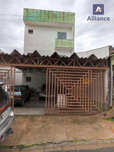 Sobrado, 12 quartos, 299 m² - Foto 2