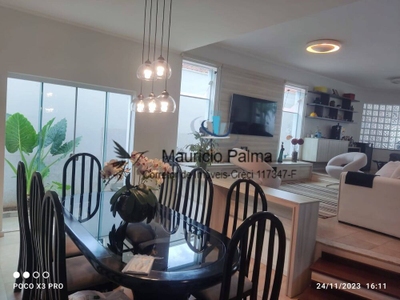 Casa, 3 quartos, 307 m² - Foto 1